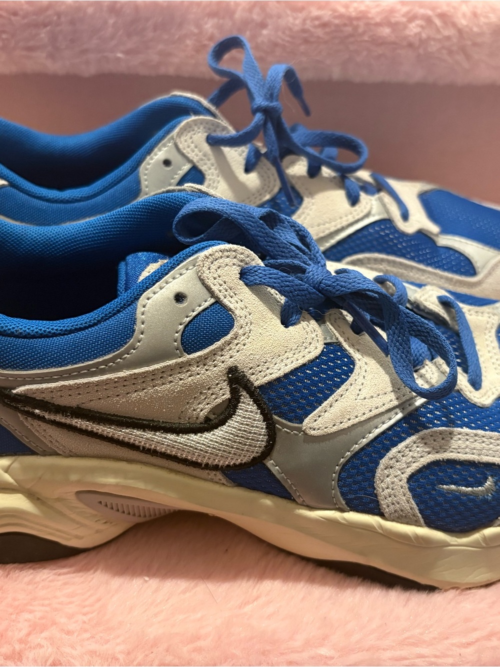 Nike Blue and White Women's Athletic Sneakers